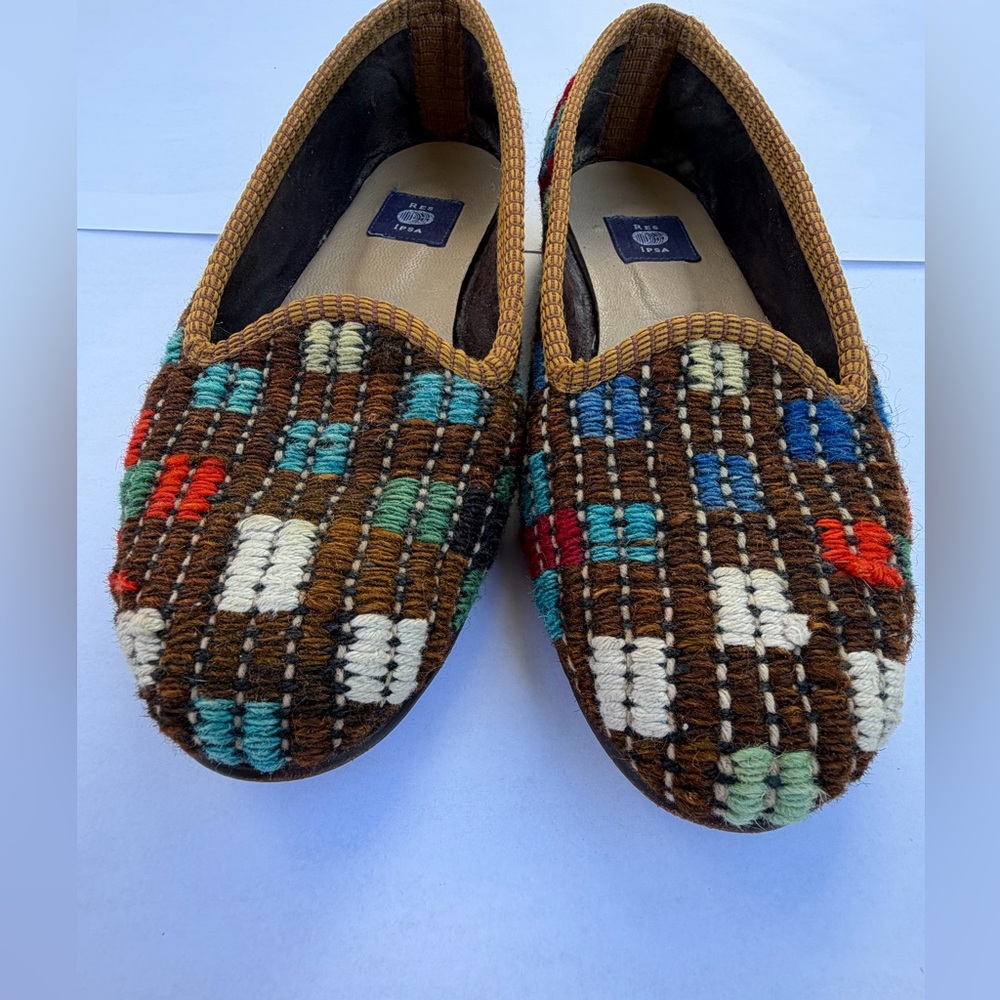 Res Ipsa Kilim Slippers – Handmade Woven Wool & Leather – Size 10 - Picture 1 of 10
